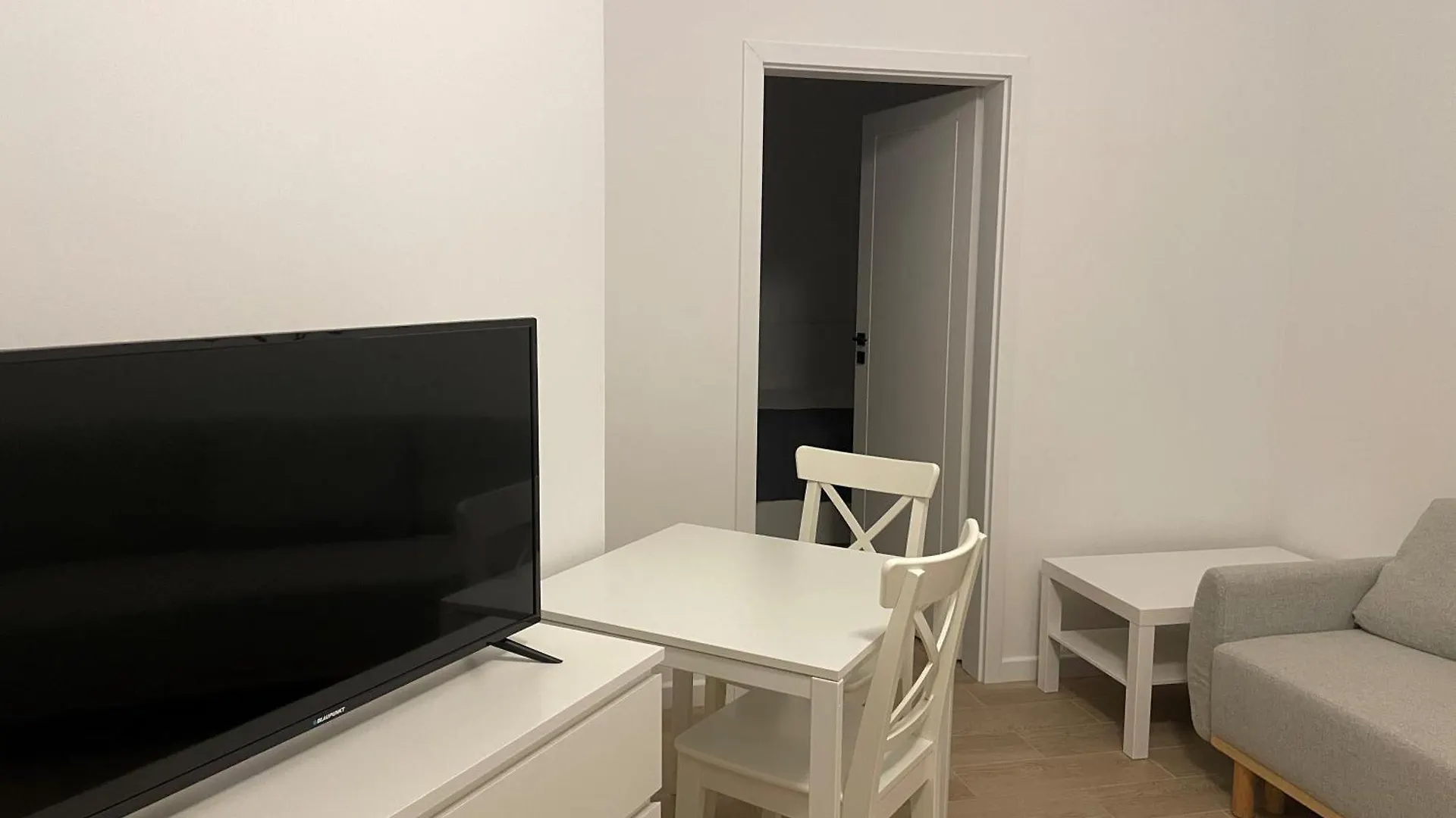 Project Comfort Apartament Poznanska 14/28A وارسو